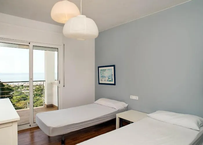 Yaco Villa